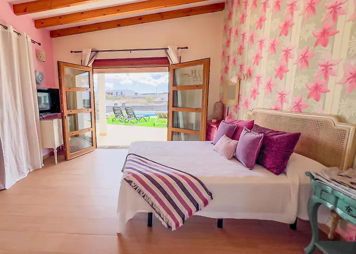 Volcan2 Rural Private Pool By Holidays * لا أوليفا